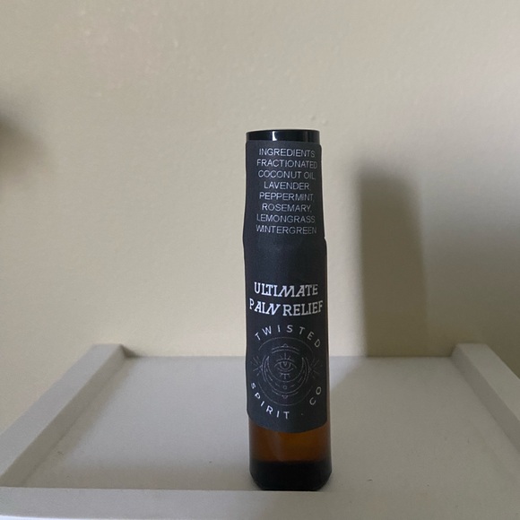 Ultimate Pain Relief Roller Ball - Picture 1 of 1